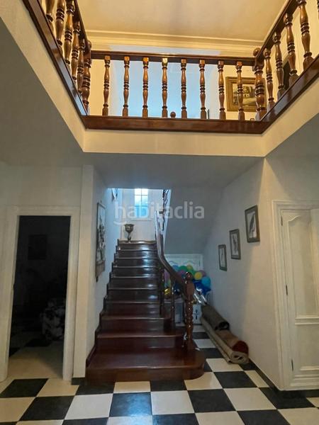 Foto f7b83229-38fd-45b3-8368-153860b606bb. Casa amb xemeneia calefacció aparcament piscina a Torrelodones