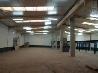 Capannone industriale in Calle del Cierzo 4