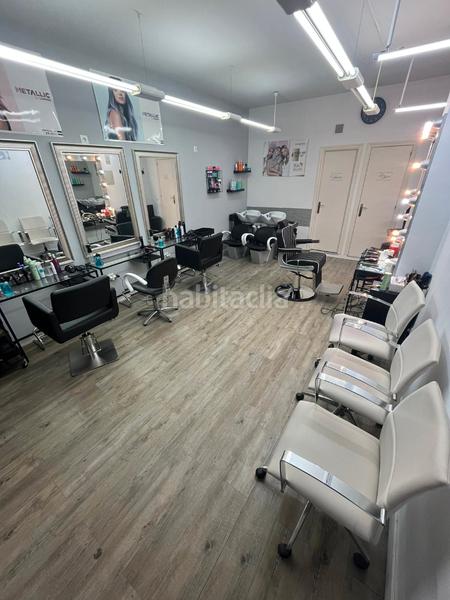 Foto df047a72-214e-4b99-b049-7214d90f868b. Rent business premise in calle del perú 2 in V Centenario Leganés