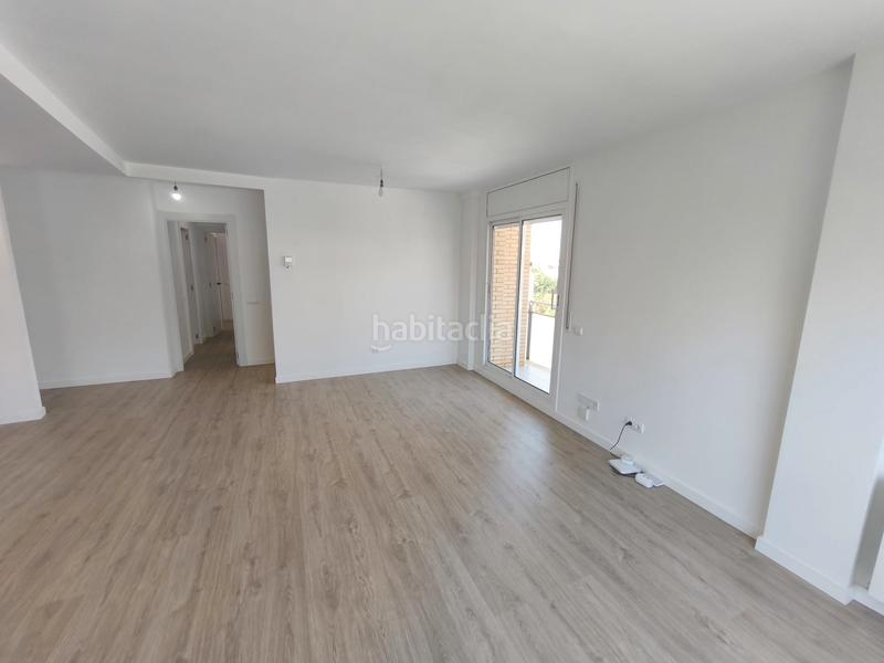 Foto 80e34d26-b46a-4bdf-8721-039ac95c898a. Piso en carrer de salmerón 164 a estrenar excelente ubicación en Terrassa