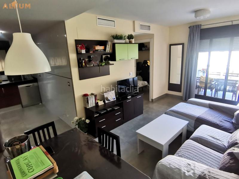 Foto dd5d69a8-40fb-453f-8dbb-4ff941b85e9e. Apartamento  en venta en carrefour, 2 dormitorios. en Rota