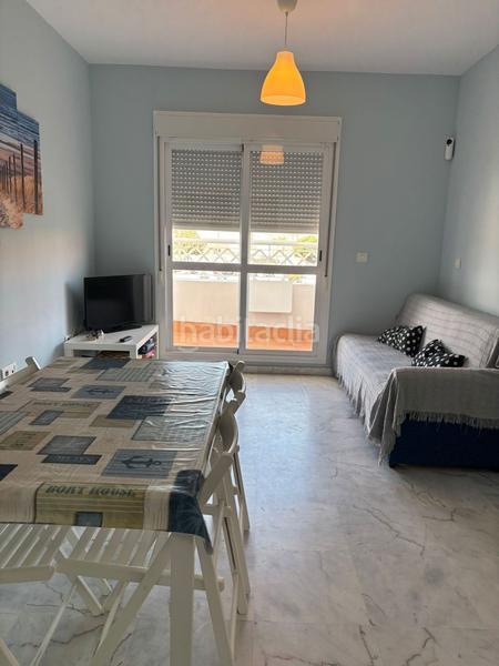 Foto 8f5dfaac-f96f-4666-b723-b9a38f55e8d5. Alquiler apartamento  en alquiler en carrefour, 2 dormitorios. en Rota