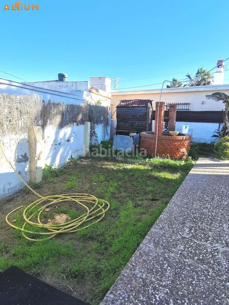 Foto c431f9a6-8fb3-4f96-a179-5af5b40990b6. Casa a Aguadulce - Almadraba - Punta Candor Rota