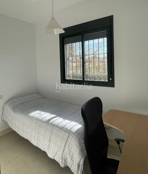 Foto e29bd3cc-a869-4a51-89e8-cc8bf36d89f6. Casa amb aparcament piscina a Arco Norte - Avda España Dos Hermanas