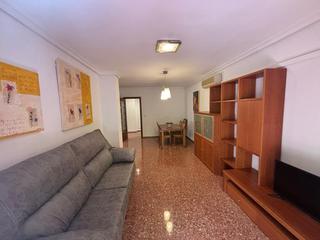 Lloguer Pis a Alboraya Centro. Bonita vivienda de 4 dormitorios y 2 baños amueblada en alboraya