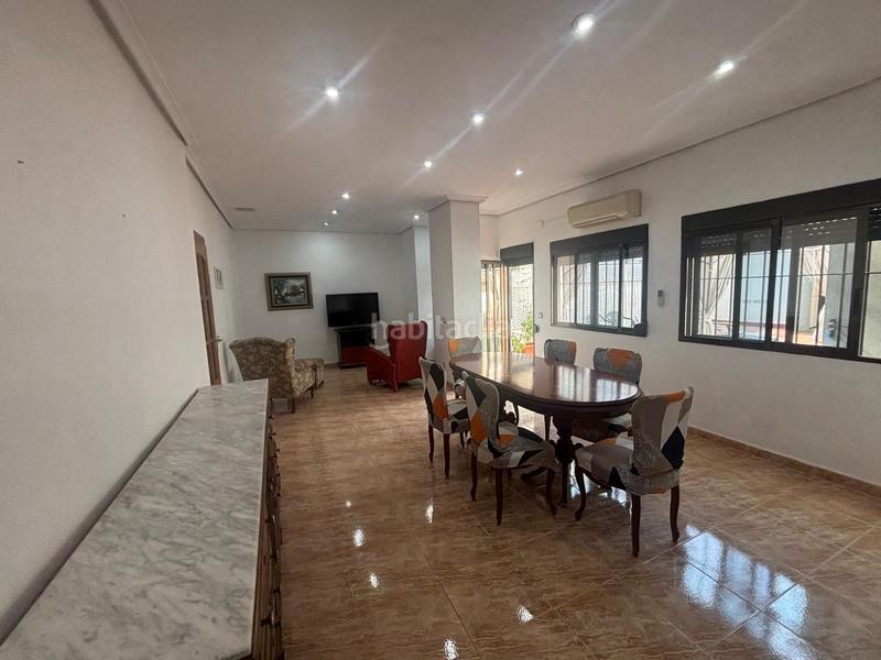 Foto 530d642a-26e4-4b83-b758-c7d1bd4c6e0c. Affitto appartamento in Russafa Valencia