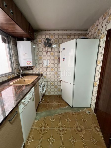 Foto d9e7c1d3-4490-466d-8410-eddee5738cd0. Pis amb calefacció aparcament a Meliana