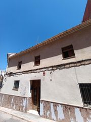 Bauernhof in Casco Antiguo. Casa para reformar en lliria