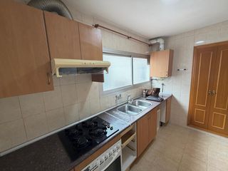 Piso en Massamagrell. Piso en massamagrell de 3 habitaciones para reformar