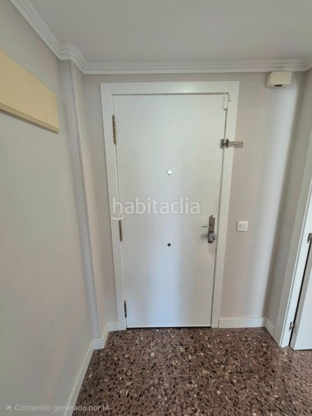 Foto 7a6a0048-18d6-40e5-be12-cddb71df2791. Pis a Parc Central Paterna