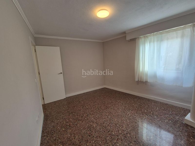 Foto c4cbebcd-9a52-4726-a207-3d410a31f861. Pis a Parc Central Paterna