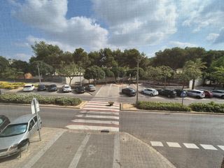 Flat in Parc Central. Vivienda totalmente reformada junto al parque central de paterna