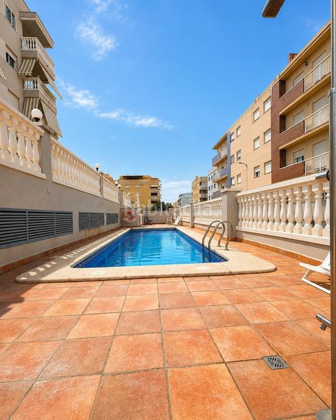 Foto a7239bbe-9cd4-4bee-bd15-f70de3fa50e0. Apartament amb aparcament piscina a Moncófar Playa Moncofa