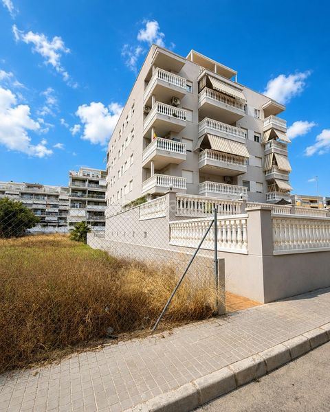Foto a8a40edf-d524-4284-9b0f-0ede9ca12a53. Apartament amb aparcament piscina a Moncófar Playa Moncofa
