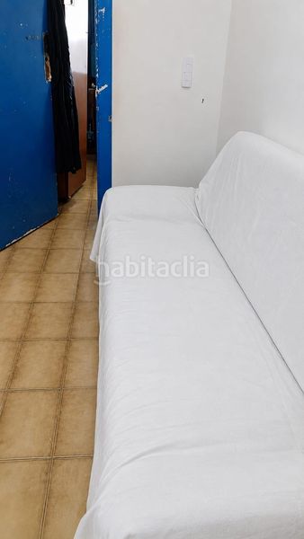 Foto dabc54bc-b73a-4974-9d61-3a5c21db9996. Pis a Torrefiel Valencia