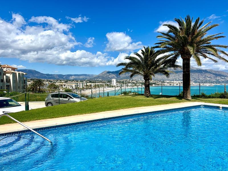 Foto f233349f-3555-4c4f-881c-b9ba190f9096. Piccolo appartamento con riscaldamento piscina in Alfàs del Pi (l´)