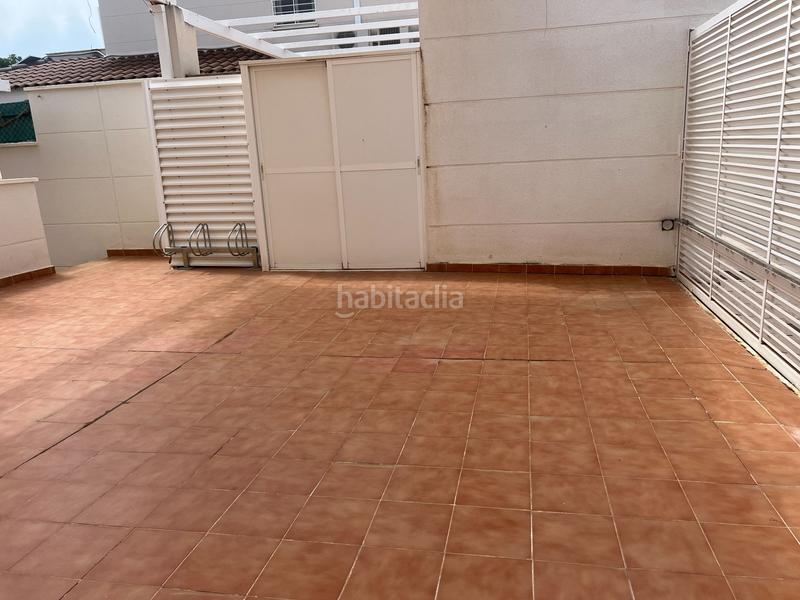 Foto 7e32c9fa-a679-4cd2-9f95-6ccf36d9bfef. Casa amplio chalet pareado con piscina privada en la almajada a pocos minutos de la playa san juan. en Mutxamel