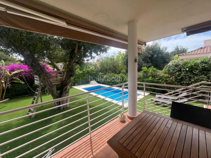 Foto 8908e437-d9ae-483b-8ecd-cbb6addbe605. Casa amplio chalet pareado con piscina privada en la almajada a pocos minutos de la playa san juan. en Mutxamel