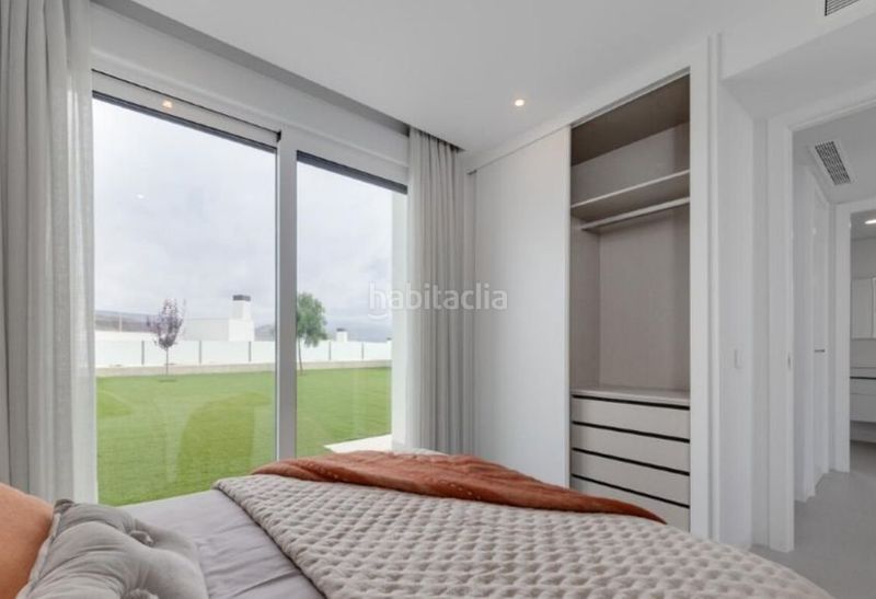 Foto 32372a6f-2978-42a3-ba44-268daf452d66. Casa preciosa villa cerca de bonalba golf, cotoveta con vistas al golf. en Mutxamel