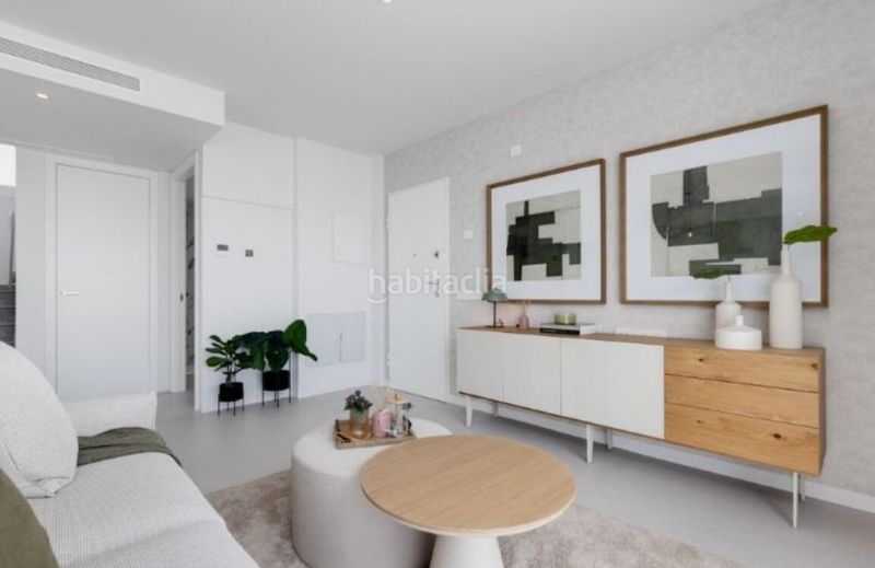 Foto e704cdd5-bf4b-4a3a-8f61-bfb7afa3b41e. Casa amb calefacció piscina a Bonalba-Cotoveta Mutxamel