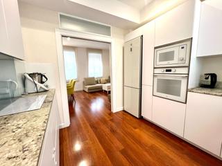 Flat  De la estación. Vivienda con luz, altura y carácter junto a plaza de luceros  av