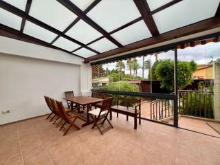 Casa  Polín la porta. Vende  espectacular bungalow en 4 plantas con vistas al campo de