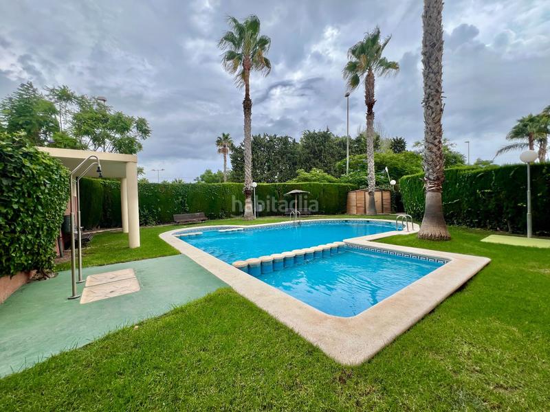 Foto 7db3032d-4cd9-40e8-b4e6-1efc1a997dee. Casa con riscaldamento piscina in Alicante golf Alicante