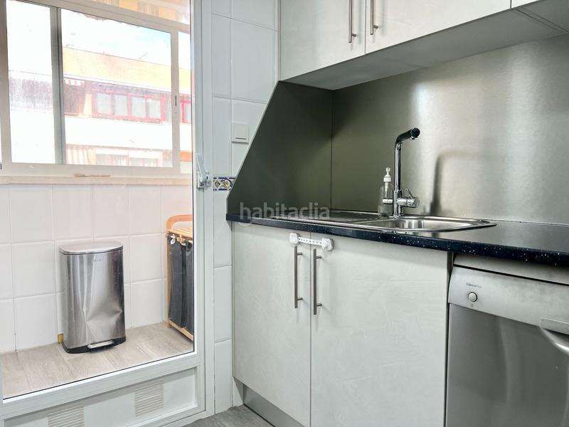 Foto 2a4c7901-23a3-4b58-881e-cb13aabfd8f9. Piso  con gran terraza en av. miriam blasco. en Alicante