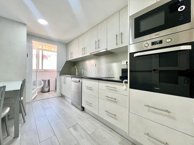 Foto bd5b65f5-2352-426f-894e-04b9773e6ce3. Appartamento con riscaldamento piscina in Albufereta Alicante