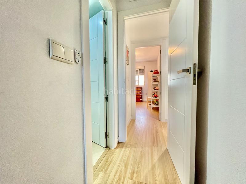 Foto d98cb854-49da-4eeb-b331-4dbbd3d2a10d. Piso  con gran terraza en av. miriam blasco. en Alicante