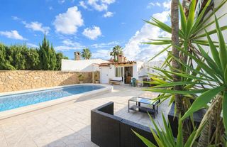 Maison jumelée à Haygon-Universidad. Chalet pareado con piscina privada en haygon, san vicente raspei