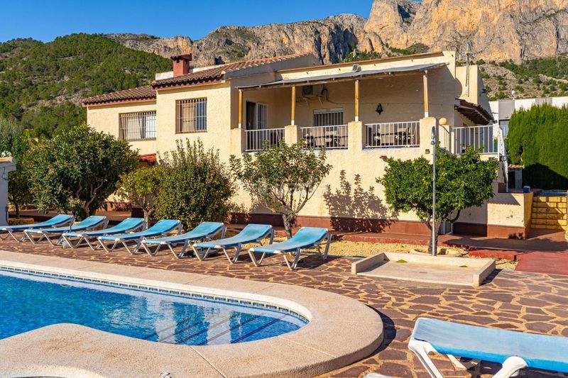 Foto 4906e99c-594f-4118-810c-68dfd8af08ea. Casa amb calefacció piscina a balcón de ponoig - Polop paradis - Polop hills Polop