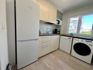 Pis  Esportista juan martos. Vivienda reformada con terraza de esquina, piscina y parking jun