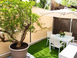 Dúplex  Miguel yuste. Dúplex con jardín en madrid