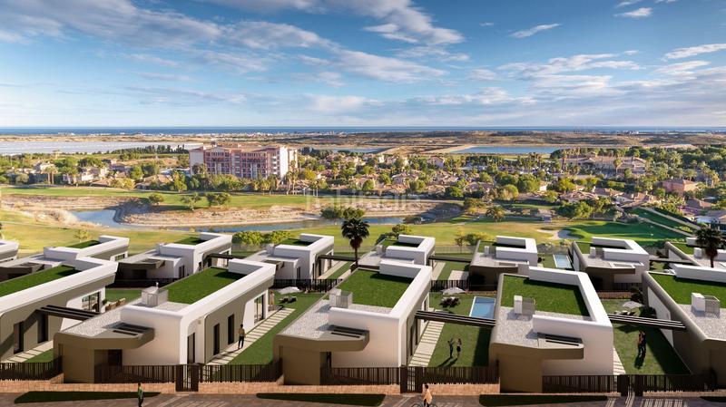 Foto e472c177-f56b-414b-a309-c1347bbb7342. Apartamento bajo con amplia terraza con vistas al mar en bonalba golf en Mutxamel