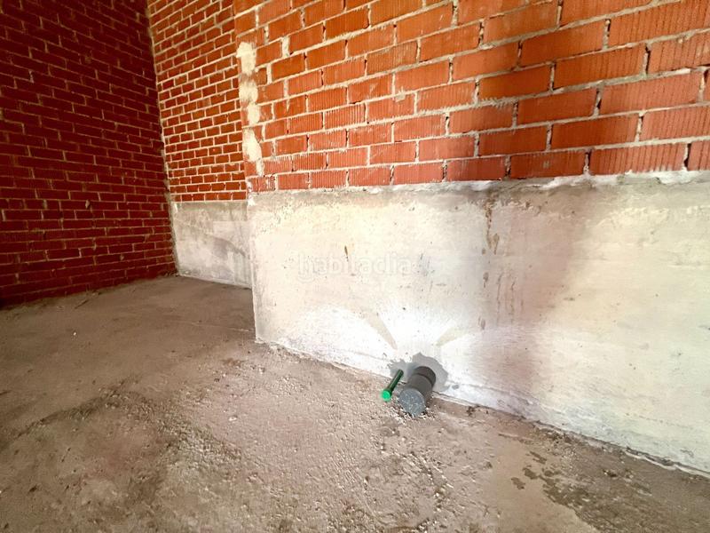 Foto 9f3901e3-2d5e-42d3-8e4b-ce63349a3528. Location local commercial dans Bellavista-Capiscol-Frank Espinós San Juan de Alicante