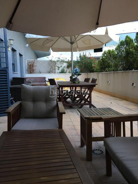Foto a1dc6f2a-71d4-445e-8171-48215438e612. Piso espectacular planta baja con increible terraza de 58 m2 con vistas a la piscina en una de las mejores urbanizaciones zona kelme en Elche / Elx