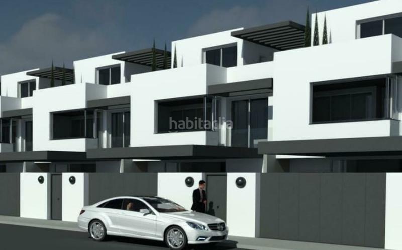 Foto 2172724e-e545-4979-83ae-9cc2c4bf7afe. Casa adossada a Hispanoamérica-Comunidades Valdemoro