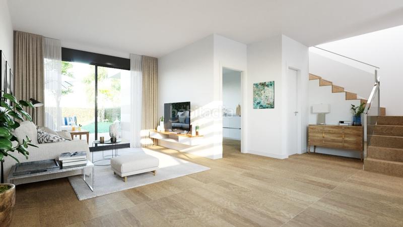 Foto a4d7dc3e-78cc-4e6e-a876-93698fa4077e. Maison jumelée dans Carranque