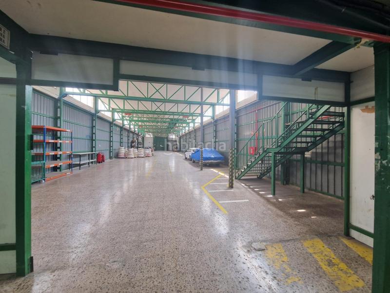 Foto a3a6824f-6a8c-4385-98b3-9da48e150dd8. Affitto capannone industriale in Ciudad de Asís Alicante