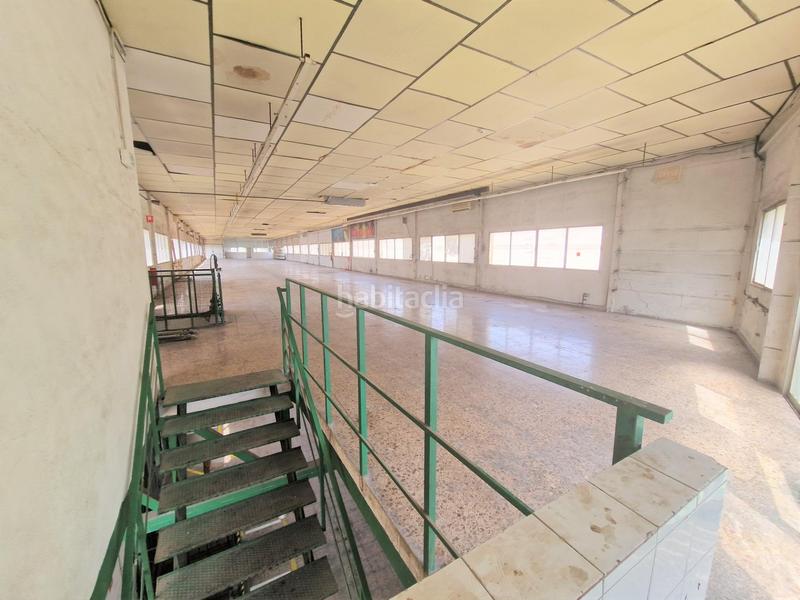 Foto ed2c0fee-a073-4ca7-9f7b-fb6e9ecd76b5. Rent industrial building in Ciudad de Asís Alicante