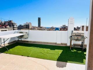 Penthouse in Barrio del Centro. Atico en venta en el centro de alicante
