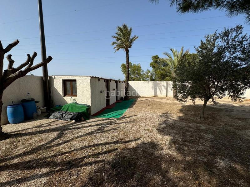 Foto 69e0c068-82b2-4bb6-8574-57655462d366. Chalet  independiente en venta en las paulinashogar provincial en Alicante