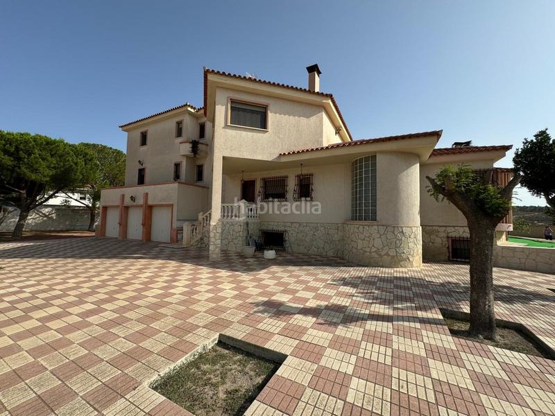 Foto 6a9dc0e2-3011-4bd9-80a6-e955b0c48473. Chalet  independiente en venta en las paulinashogar provincial en Alicante