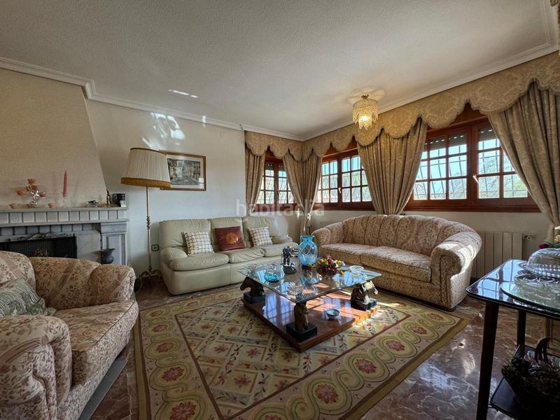 Foto 7824d507-5250-460c-8720-3bf0e7f8898b. Chalet  independiente en venta en las paulinashogar provincial en Alicante