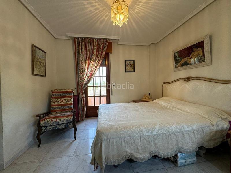 Foto 814eeed4-105b-4234-96c7-598dce30be43. Chalet  independiente en venta en las paulinashogar provincial en Alicante