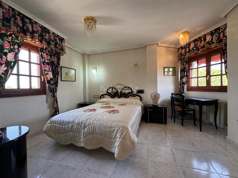 Foto 882e05a6-d31b-499f-a4f5-fe3f09c94f03. Chalet  independiente en venta en las paulinashogar provincial en Alicante