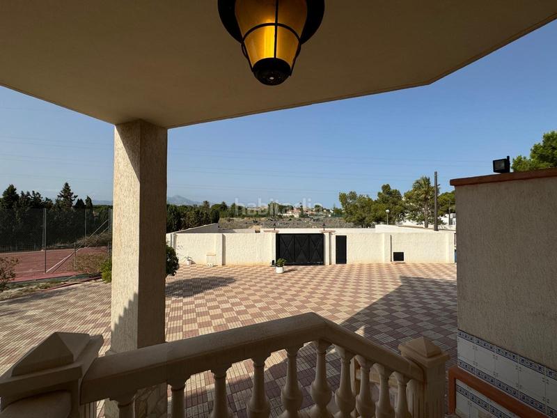 Foto b21d39a2-4ac8-4f6e-aabc-09fe49d480d3. Chalet  independiente en venta en las paulinashogar provincial en Alicante
