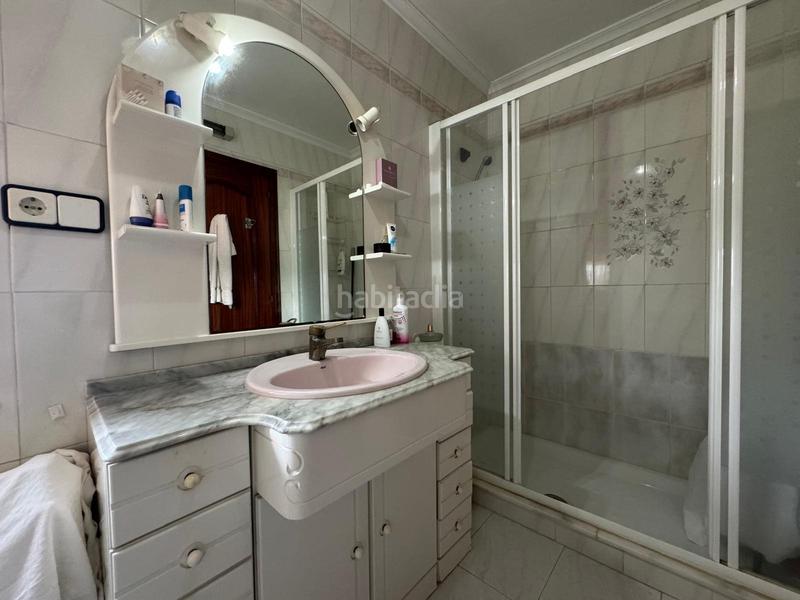 Foto b76fd2e3-7e56-43c9-9bd1-07215769d5a6. Chalet  independiente en venta en las paulinashogar provincial en Alicante