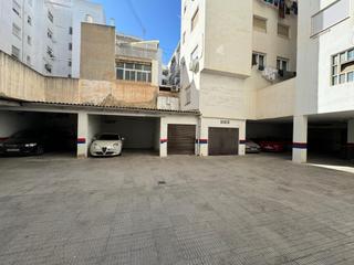 Parking coche  Calle pradilla. Garaje en venta en calle pradilla alicante